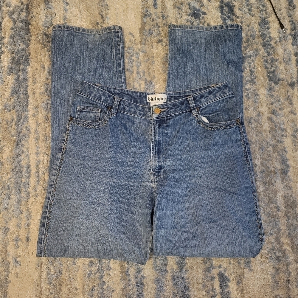 Blutique size 10